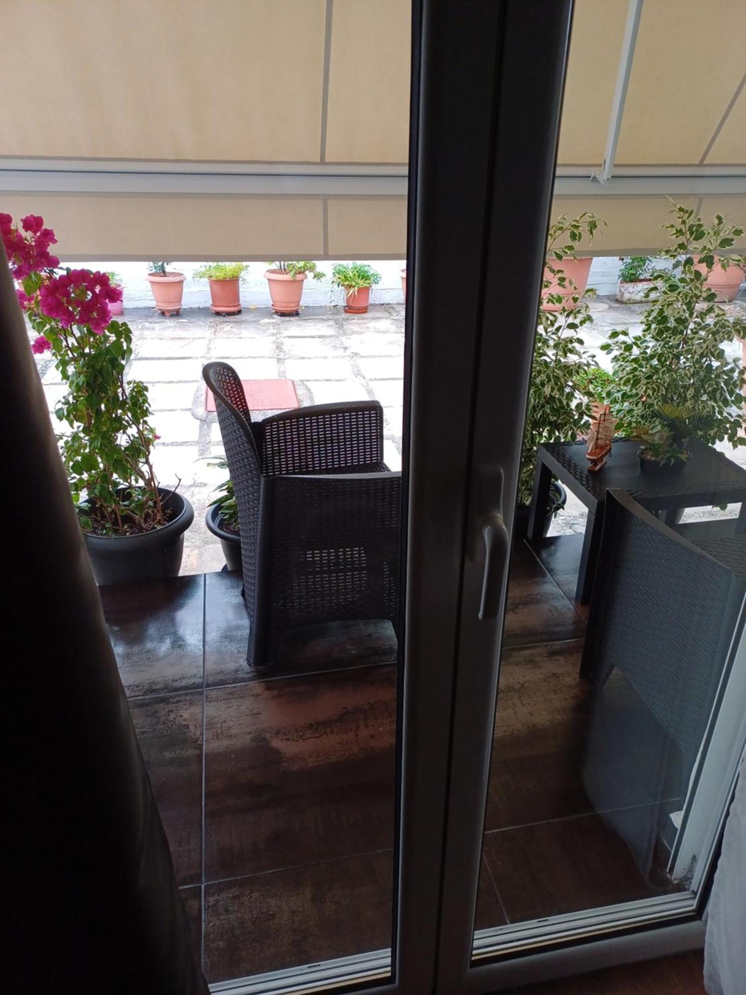 Apartment Rafina's Blue Heart!
